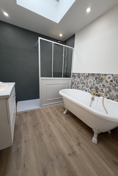 Salle de bains baignoire ilôt douche italienne Wambrechies - Lille métropole